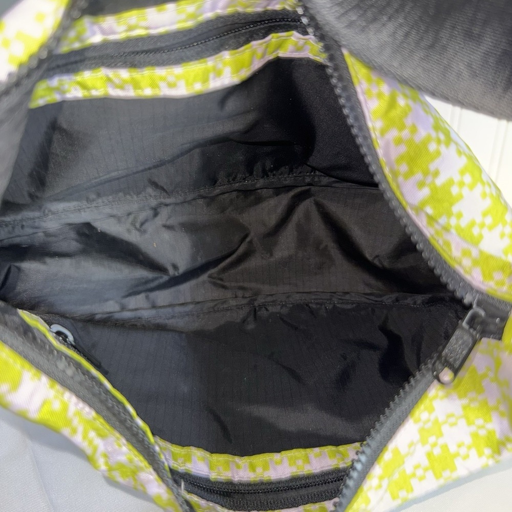 Baggu Green Pink Pixel Gingham Medium Crescent Shoulder Bag Purse Nylon Recycled - Picture 6 of 12